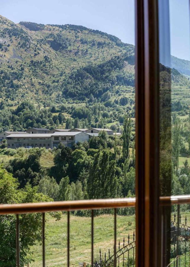 דירות Sallent de Gállego El Balcon Familiar Del Pacino מראה חיצוני תמונה